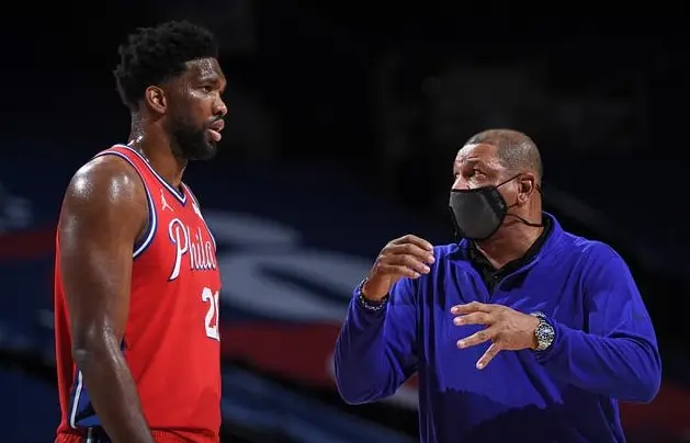 蒂姆重要时刻出色发挥，澳大利亚队带队取胜！上演精彩一战的简单介绍