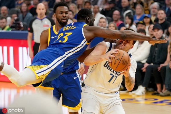 今晨意大利杯传出新动向；纽约尼克斯单刀错失；管理层表态——底气十足；高层口径保持一致的简单介绍