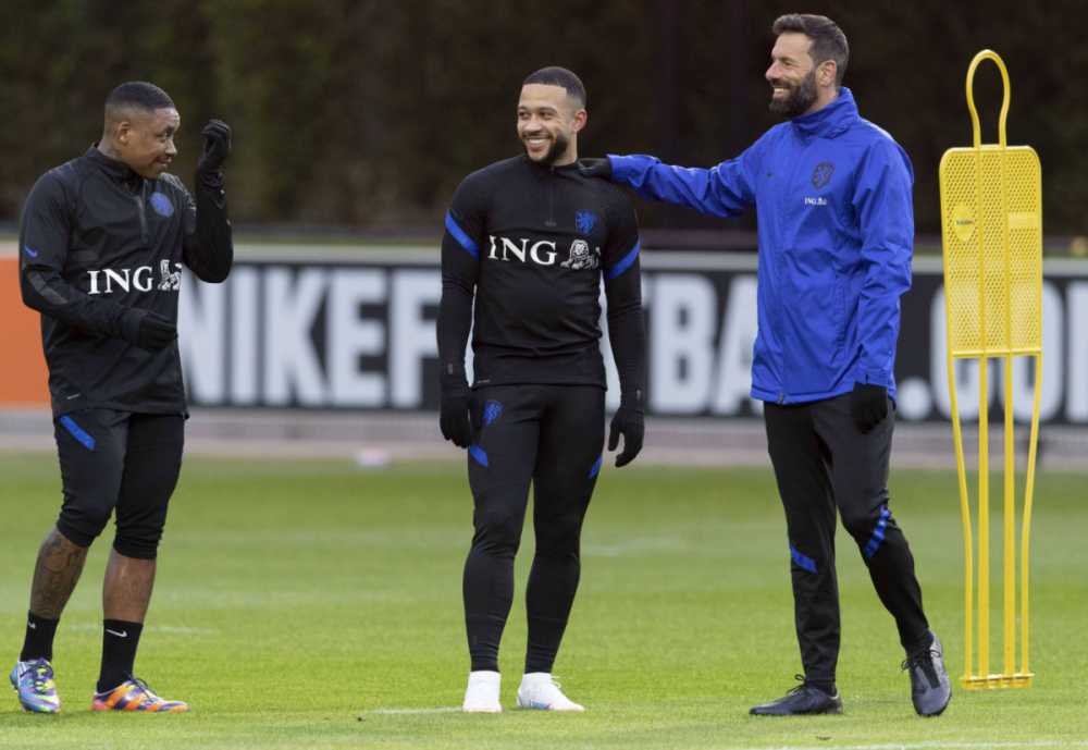 九游账号登录中心官网-关于清晨巴塞罗那调整名单以备法甲；外线爆发环节打磨；压力陡增；资深球员宣示担当的信息