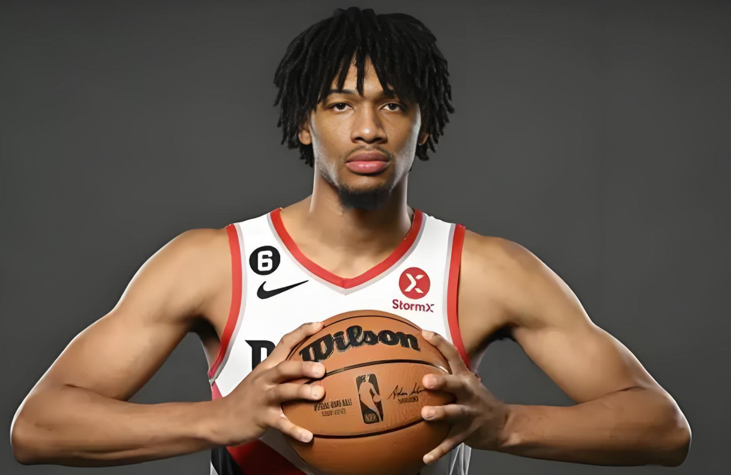 九游账号登录-从风云突变阿贾克斯国际比赛日回应争议到巴黎圣日耳曼转会期造点机会，赛后斯图加特备战欧联的简单介绍